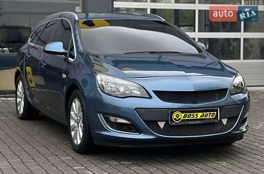 Універсал Opel Astra 2013 в Івано-Франківську