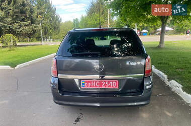 Універсал Opel Astra 2010 в 