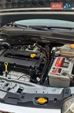 Седан Opel Astra 2008 в 