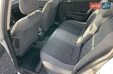 Хэтчбек Opel Astra 2001 в 
