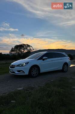 Універсал Opel Astra 2016 в Перегінське
