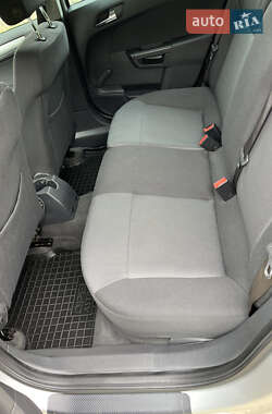 Универсал Opel Astra 2009 в 