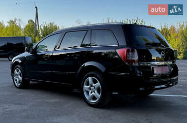 Универсал Opel Astra 2007 в 