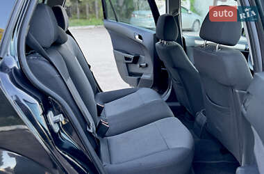 Универсал Opel Astra 2007 в 