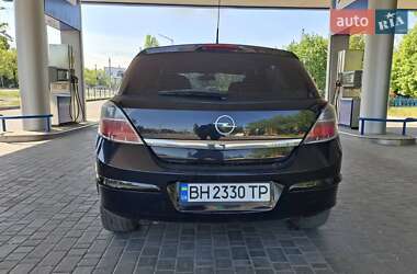 Хэтчбек Opel Astra 2008 в 