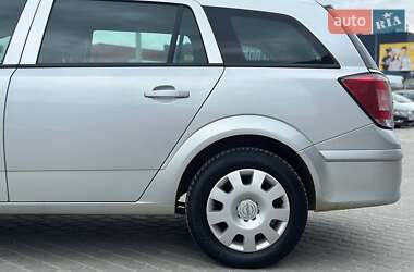 Универсал Opel Astra 2009 в 