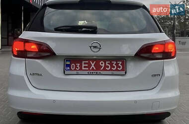 Универсал Opel Astra 2018 в 