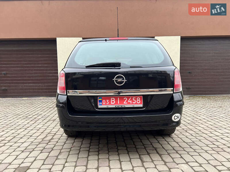 Универсал Opel Astra 2010 в Коломые