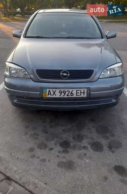 Седан Opel Astra 2003 в Харькове