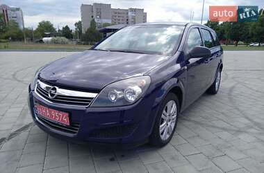 Універсал Opel Astra 2009 в Черкасах