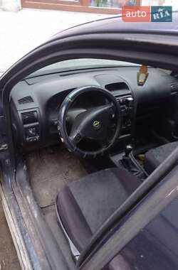 Хетчбек Opel Astra 1999 в 