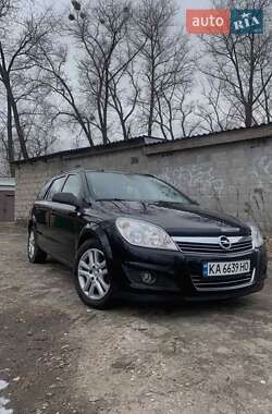 Универсал Opel Astra 2008 в Киеве