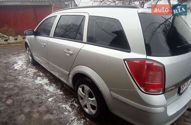 Універсал Opel Astra 2005 в 