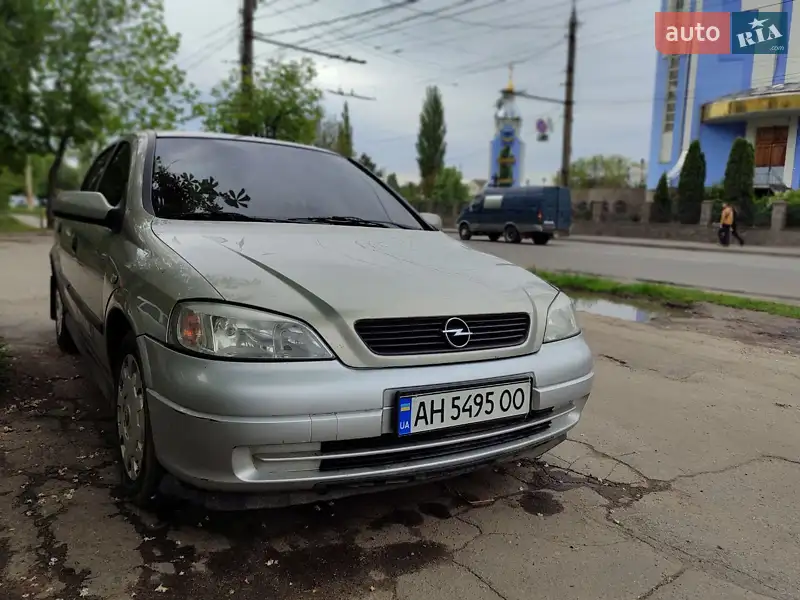 Opel Astra