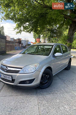 Хетчбек Opel Astra 2007 в Києві