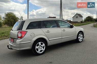 Универсал Opel Astra 2008 в Киеве