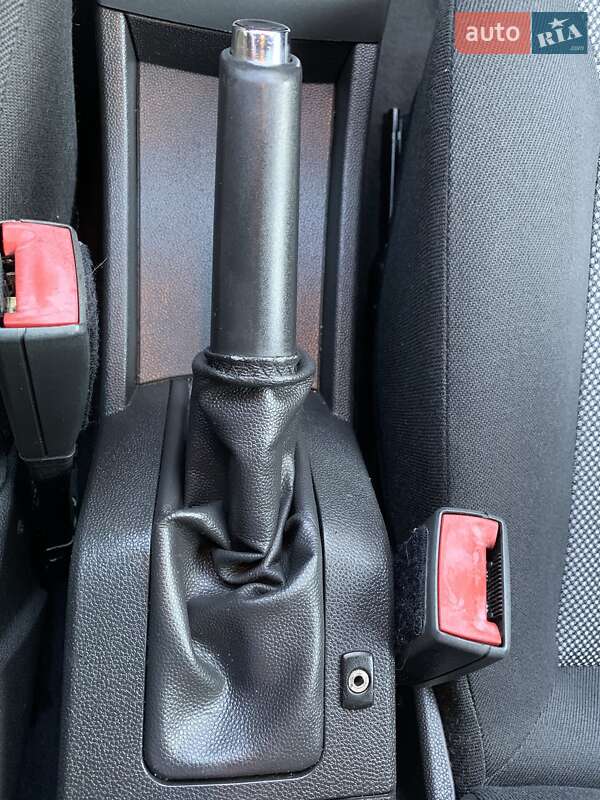 Универсал Opel Astra 2009 в Одессе