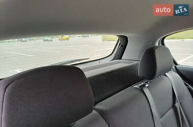 Хетчбек Opel Astra 2009 в 