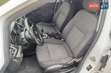 Универсал Opel Astra 2012 в 