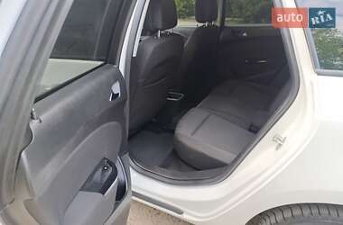 Универсал Opel Astra 2012 в 