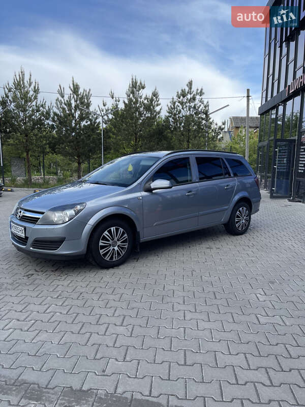 Універсал Opel Astra 2005 в 