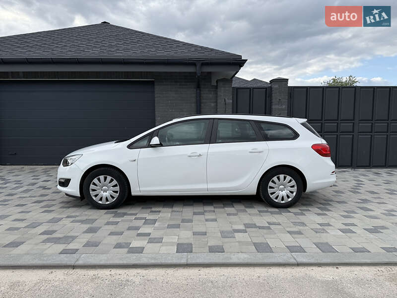 Универсал Opel Astra 2014 в Харькове