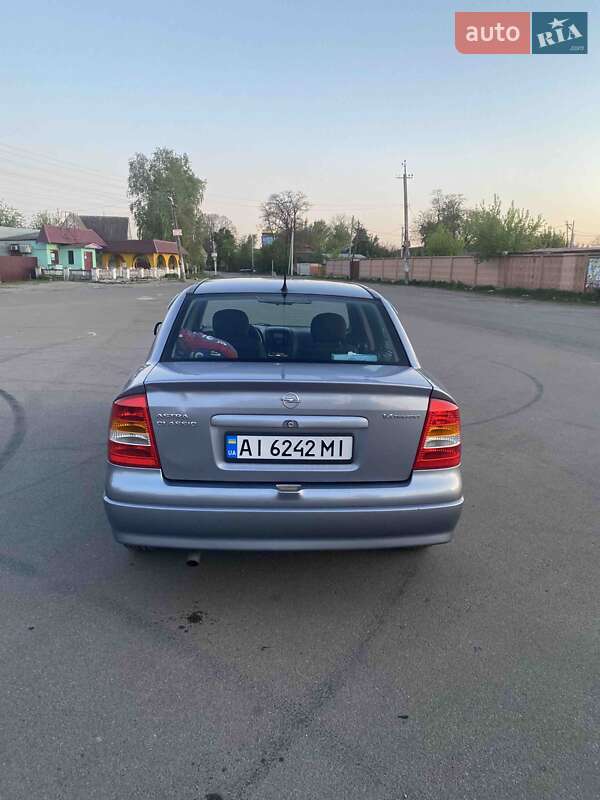 Седан Opel Astra 2007 в Броварах
