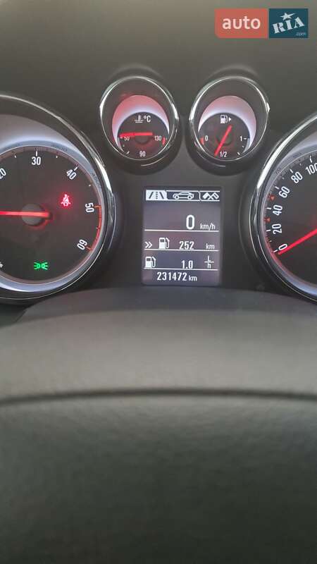 Универсал Opel Astra 2013 в Виноградове