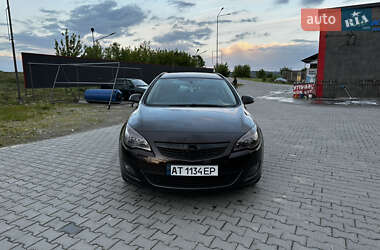 Универсал Opel Astra 2011 в 