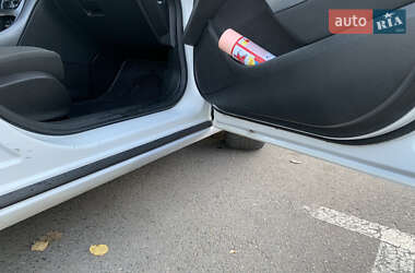 Універсал Opel Astra 2012 в 