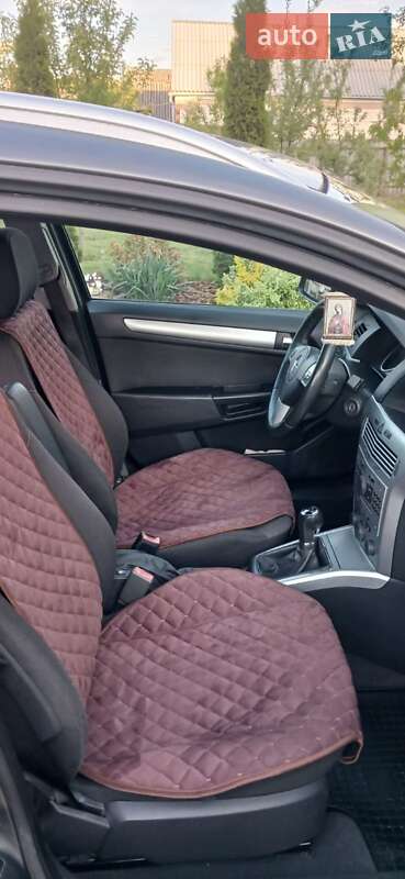 Универсал Opel Astra 2009 в Житомире фото 3 Универсал Opel Astra 2009 в Житомире