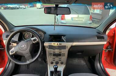 Универсал Opel Astra 2008 в 