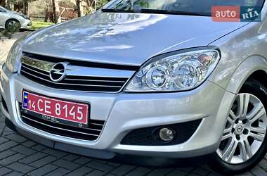 Універсал Opel Astra 2008 в 