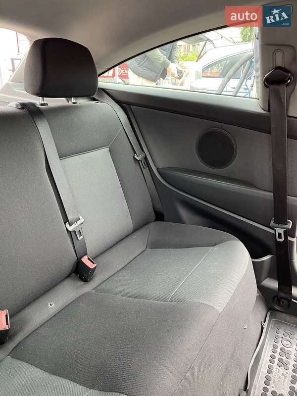 Хэтчбек Opel Astra 2006 в Киеве