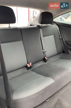 Хэтчбек Opel Astra 2006 в 