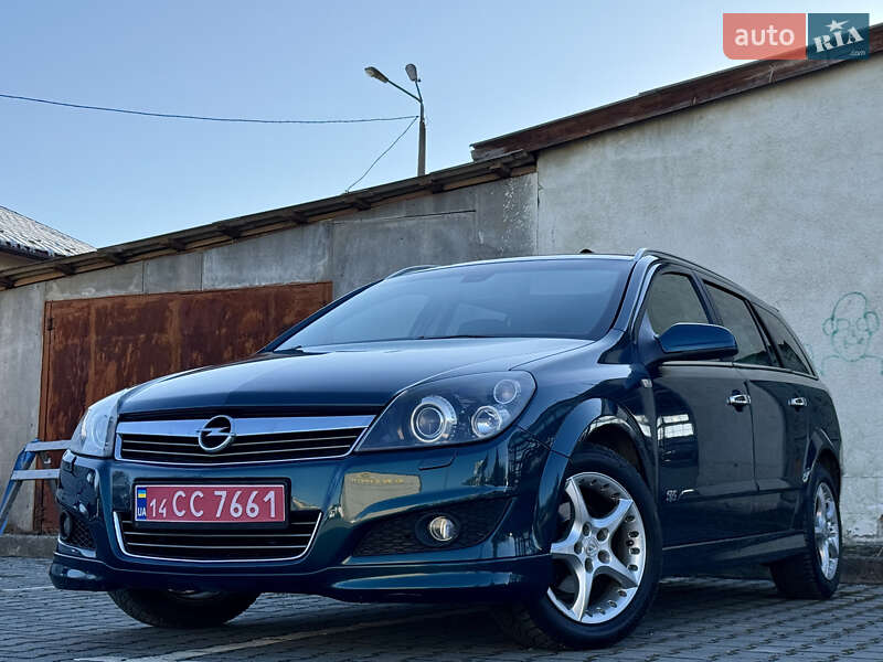Універсал Opel Astra 2008 в Дрогобичі