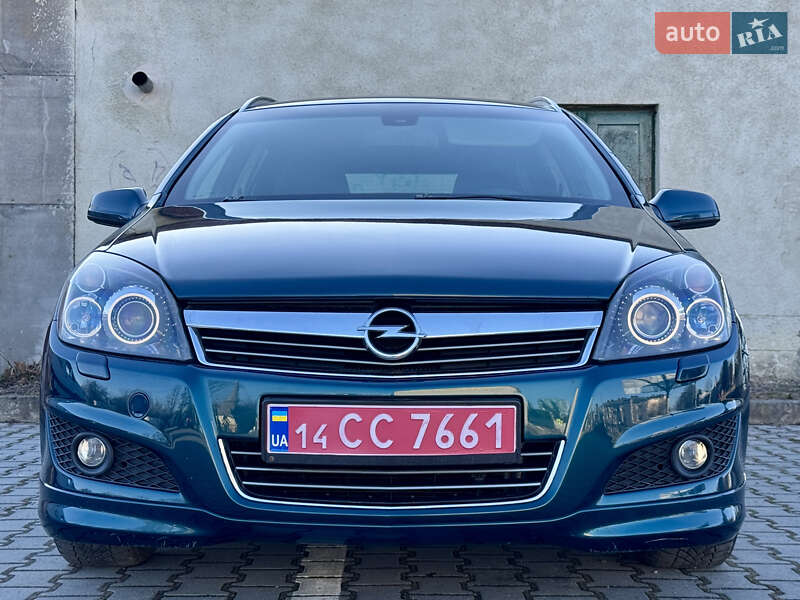 Універсал Opel Astra 2008 в Дрогобичі
