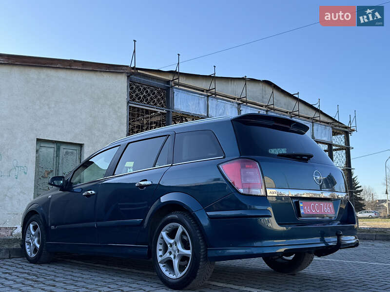 Універсал Opel Astra 2008 в Дрогобичі