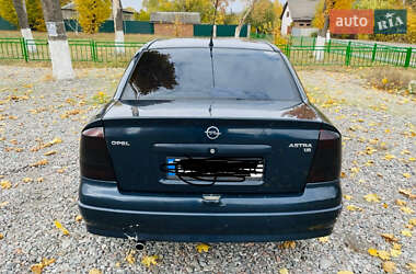 Седан Opel Astra 2001 в Коломиї