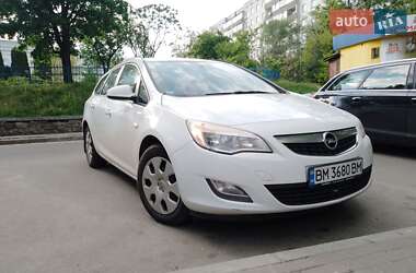 Универсал Opel Astra 2012 в Сумах