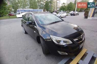 Універсал Opel Astra 2010 в Хмельницькому