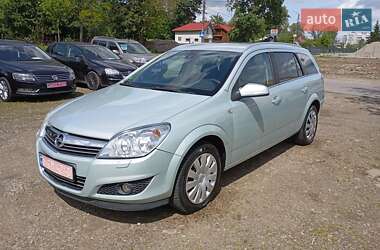 Універсал Opel Astra 2009 в Калуші