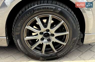 Универсал Opel Astra 2010 в 