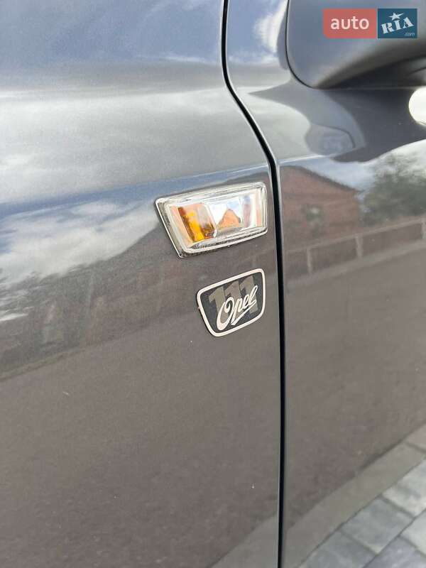 Універсал Opel Astra 2010 в Хмельницькому