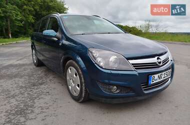 Универсал Opel Astra 2007 в Дунаевцах