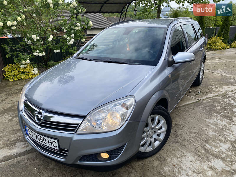 Универсал Opel Astra 2008 в 