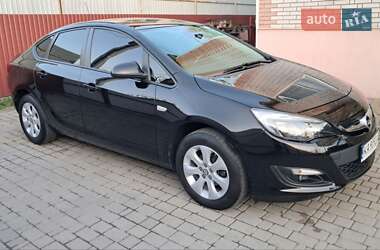 Седан Opel Astra 2019 в 