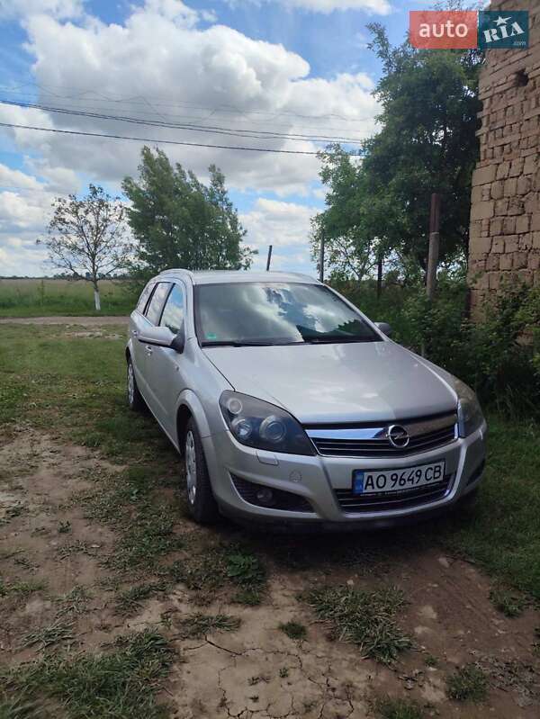 Opel Astra 2008