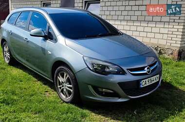 Універсал Opel Astra 2013 в Умані