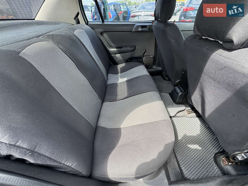 Седан Opel Astra 2007 в Киеве